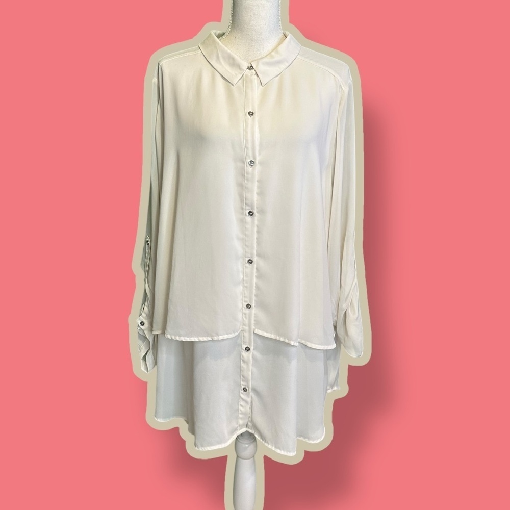 Lane Bryant Cream Georgette Collared Button-Down Step Hem Blouse Size 26/28